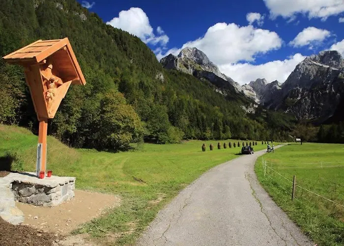 Apartma Zagar Robert * Лог-под-Мангартом