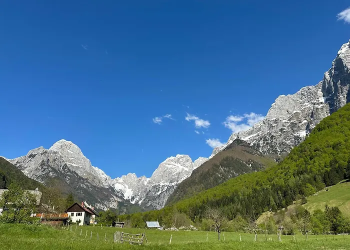 Apartma Zagar Robert Апартаменты Лог-под-Мангартом