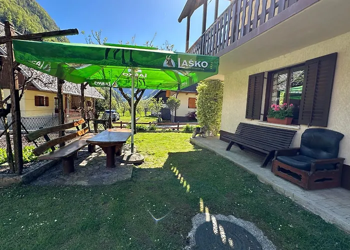 Апартаменты Apartma Zagar Robert Лог-под-Мангартом